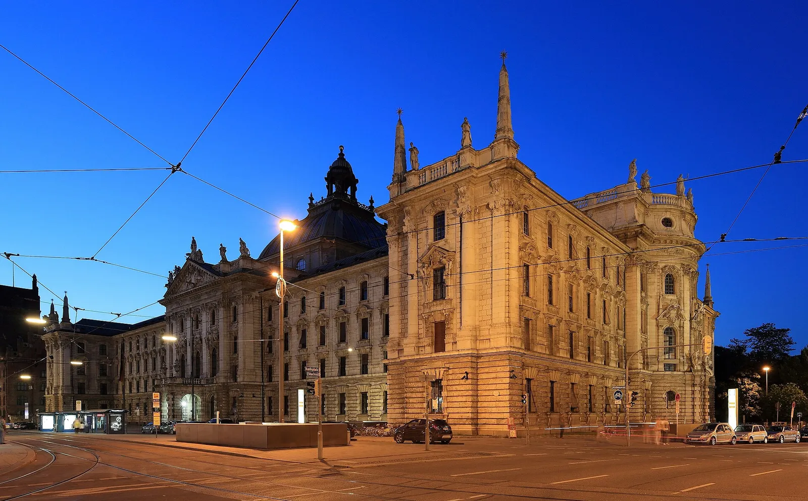 Pałac Sprawiedliwości w Monachium