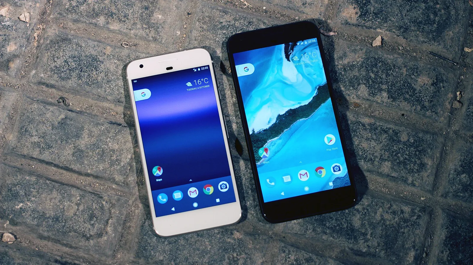Smartfony Google Pixel (zdjęcie archiwalne)