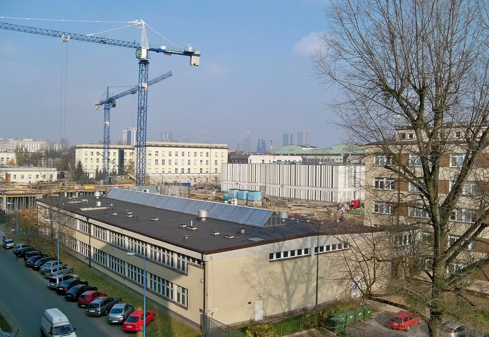 Kampus uniwersytecki (zdjęcie ilustracyjne)