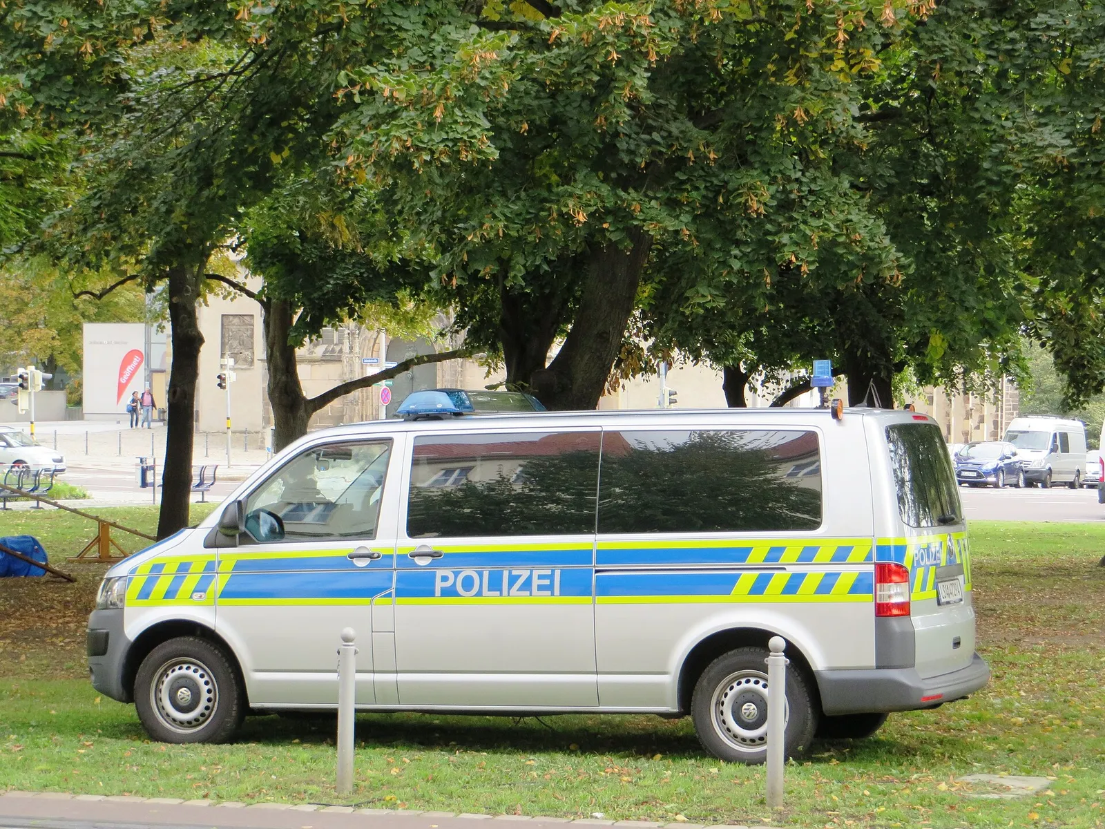 Niemiecki radiowóz policji (zdjęcie ilustracyjne)
