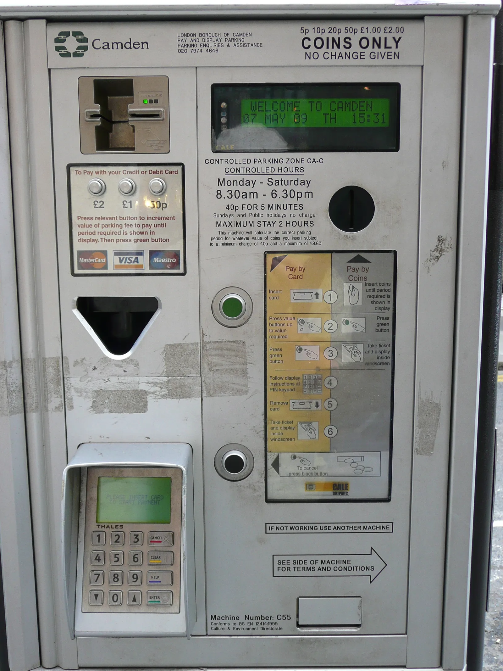 Parkingowy automat do opłat (zdjęcie ilustracyjne)