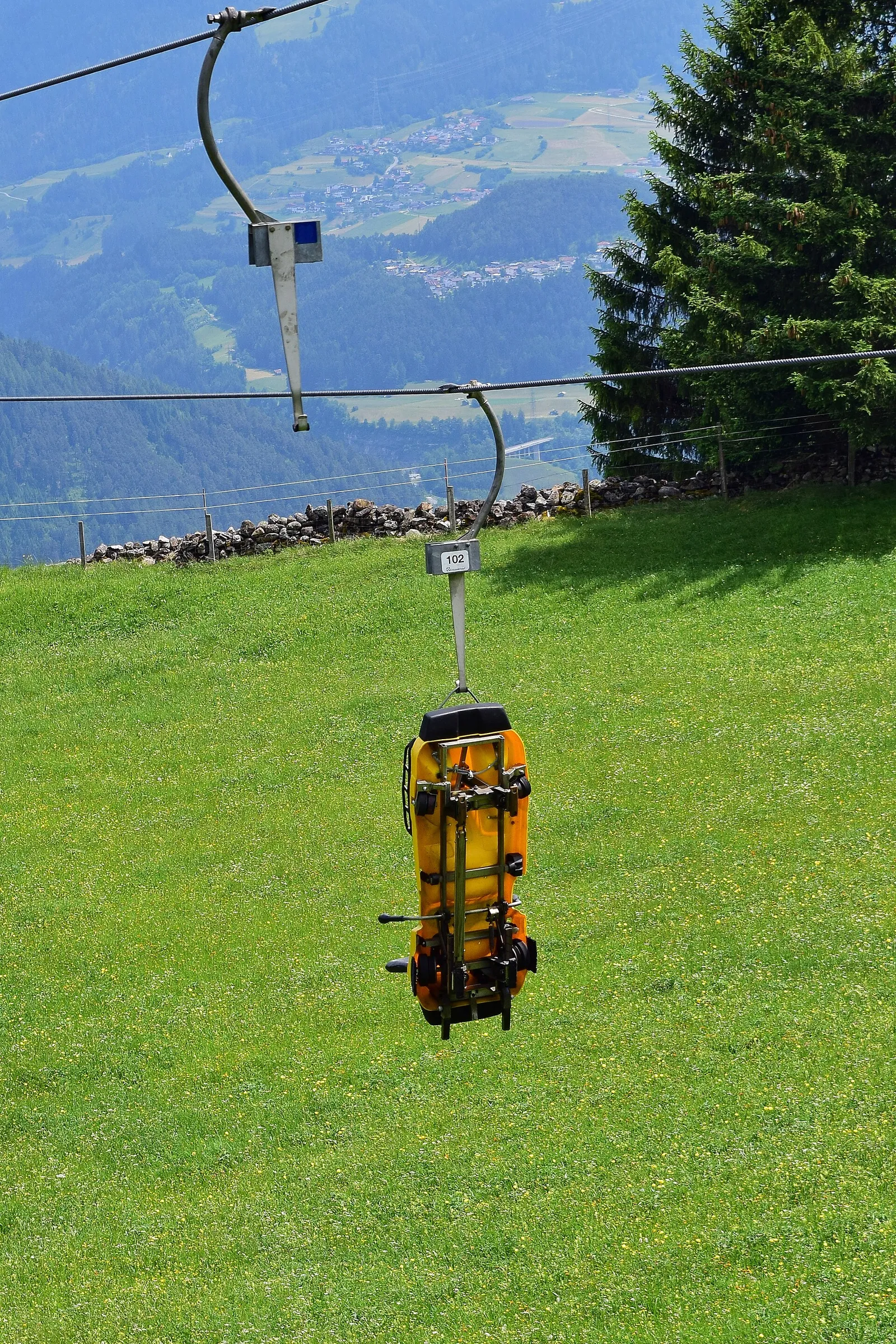 Zjeżdżalnia grawitacyjna typu alpine coaster (zdjęcie ilustracyjne)